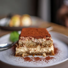 Load image into Gallery viewer, Amarula Tiramisu - Ready to enjoy. Pre-order available from 3 December!