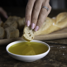 Load image into Gallery viewer, De Rustica Single Origin Extra Virgin Olive Oil | 1 Litre
