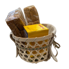Load image into Gallery viewer, Tea &amp; Rusks Gift Set
