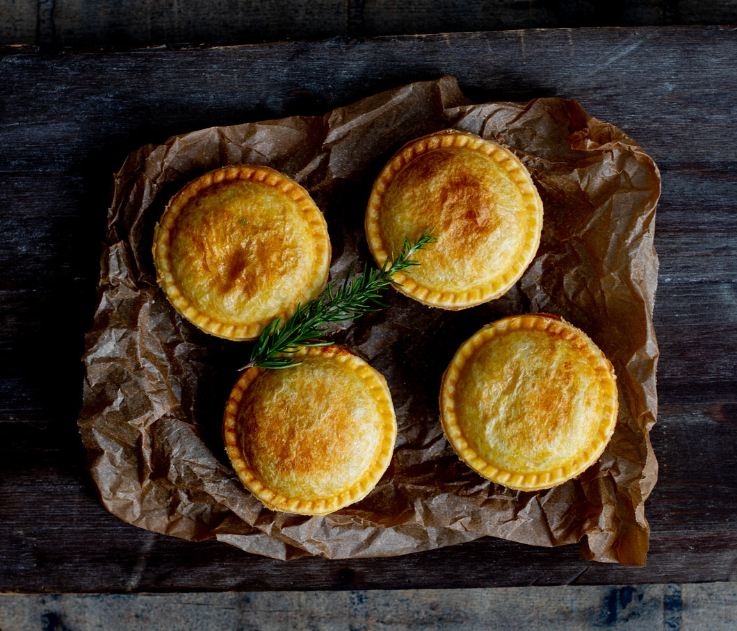 Vegetable Curry Pies (2 pack)